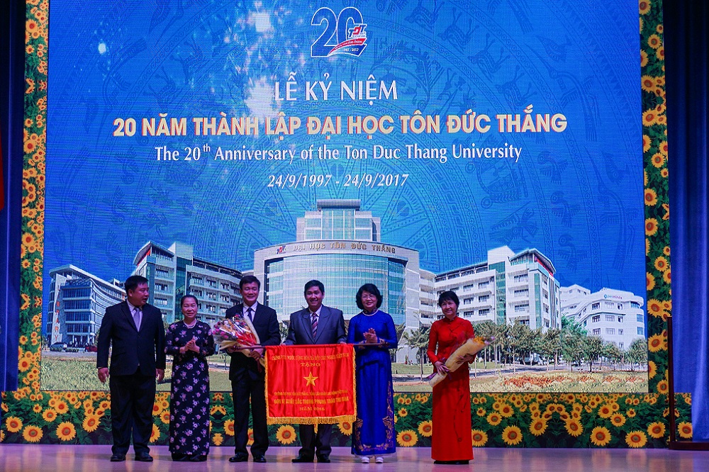 TDTU-nhan-co-thi-da-cua-Thu-tuong.jpg