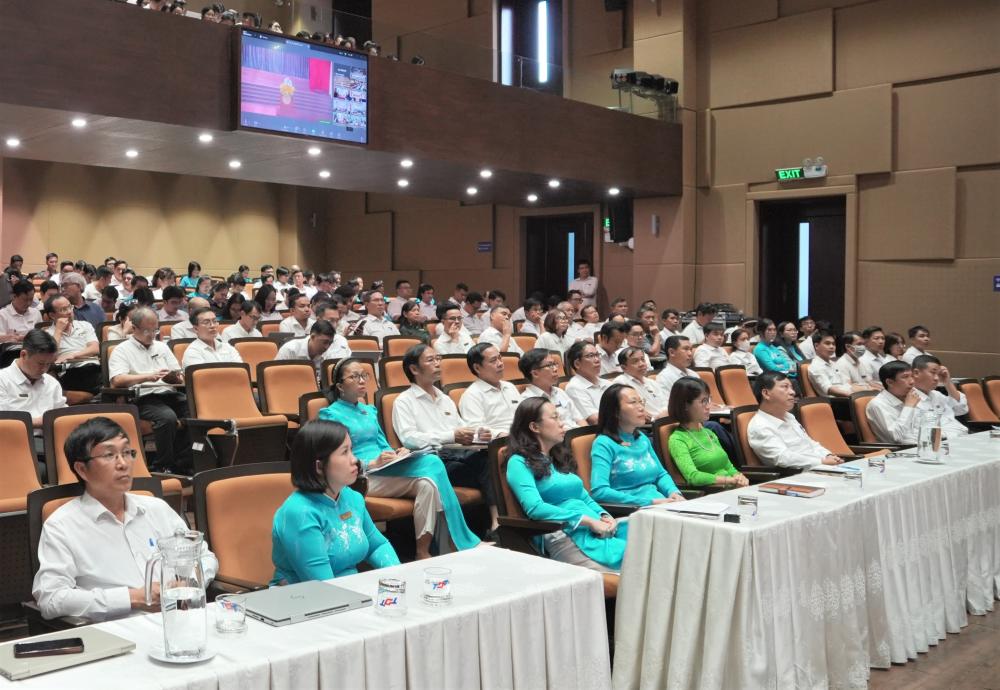 hoctap_nghiquyet_dangbo_TPHCM