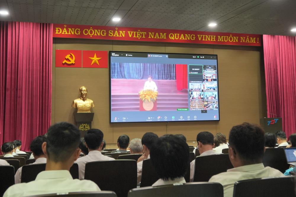 hoctap_nghiquyet_dangbo_TPHCM