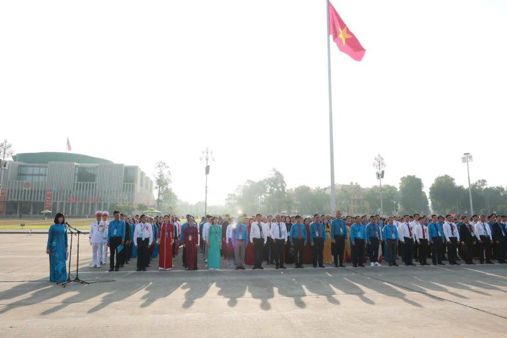 Dai_hoi_thi_dua_CNVC_Khoa_XI