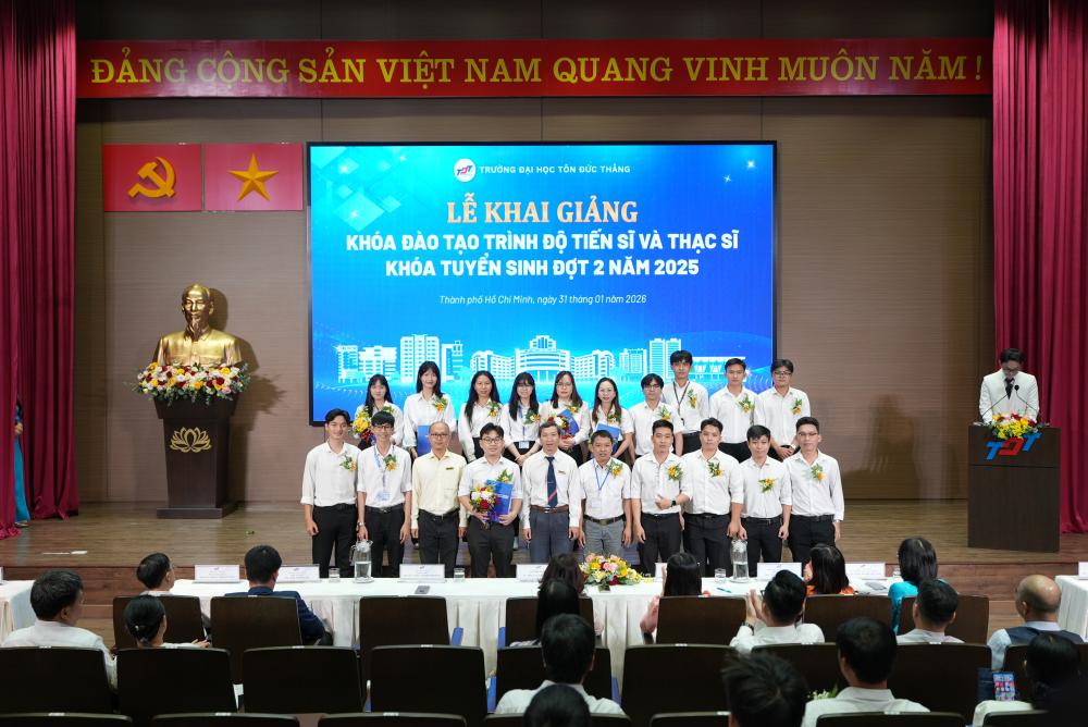 Le_khai_giang_SDH_dot2.25