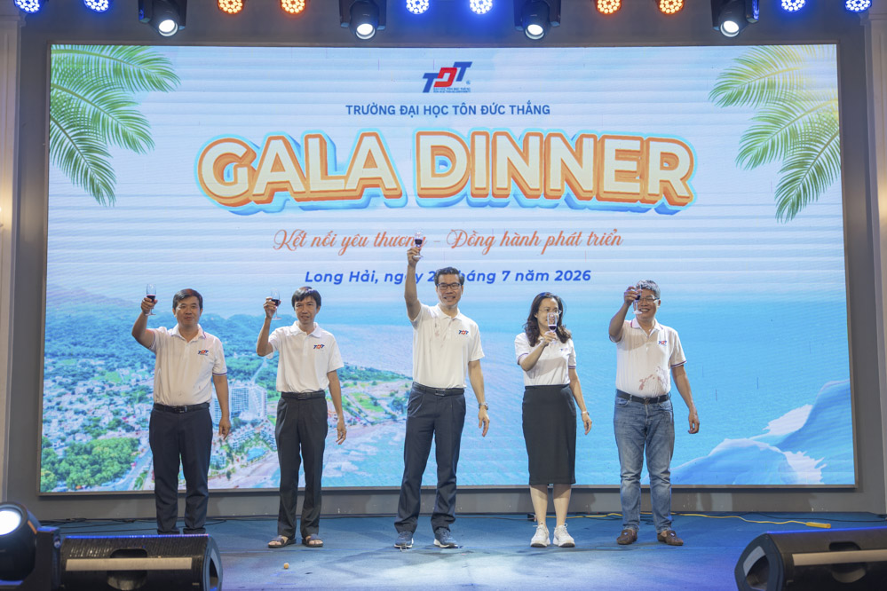 Các hoạt động kết nối giàu cảm xúc tại buổi họp mặt tạo nên sự gắn kết và là nguồn động lực để tập thể TDTU cùng quyết tâm hướng đến mục tiêu chung trong năm học mới.