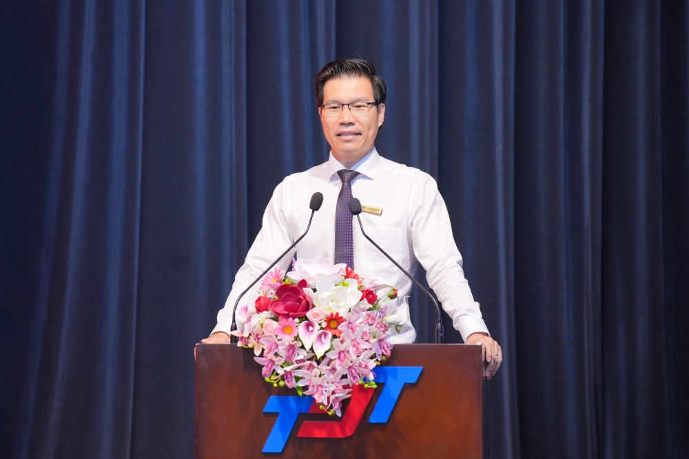 30.6_Hoi_nghi_so_ket_Dang_6_thang_dau_nam