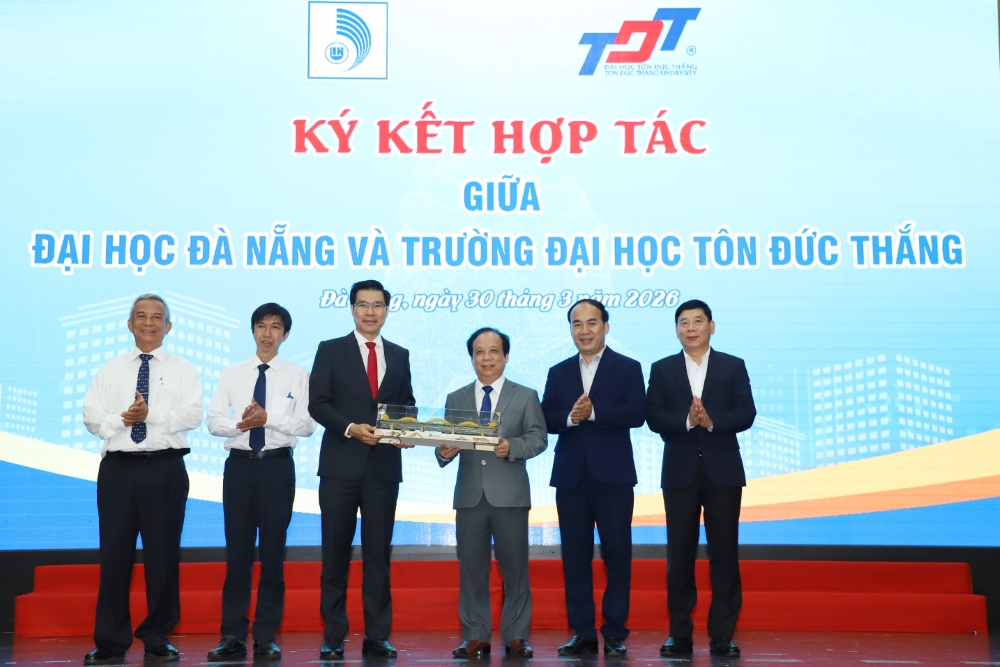 Ky_ket_Dai_hoc_Da_Nang