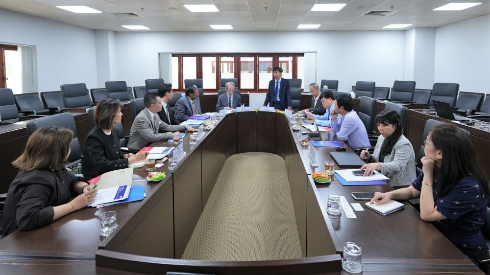 Tiep_DH_Regina_Canada