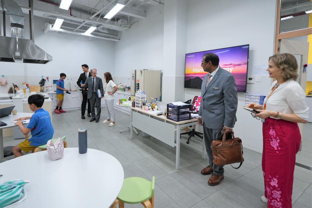 Tiep_DH_Regina_Canada