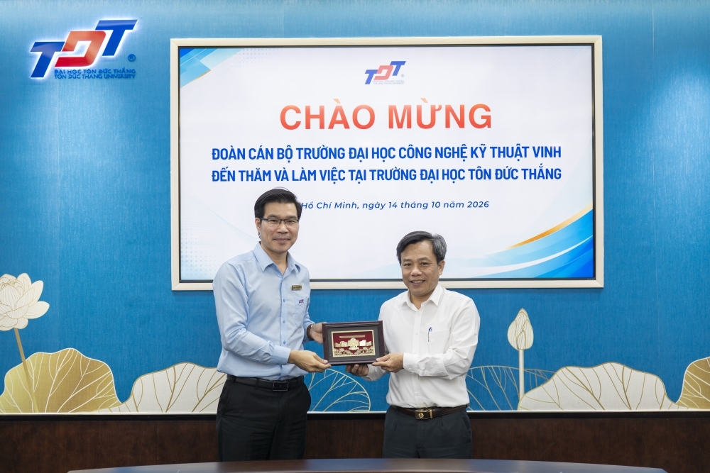 14.10_Tiep_Truong_DH_CNKT_Vinh