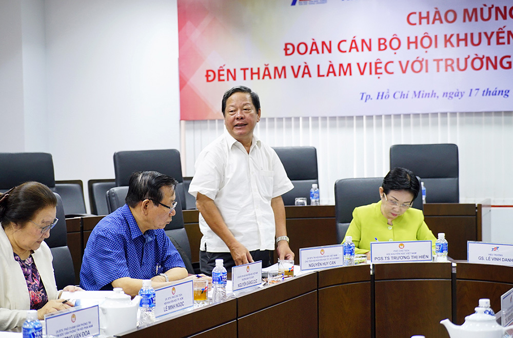 Vietnam Association for Promoting Education visited and worked with Ton Duc Thang University Association for Promoting Education