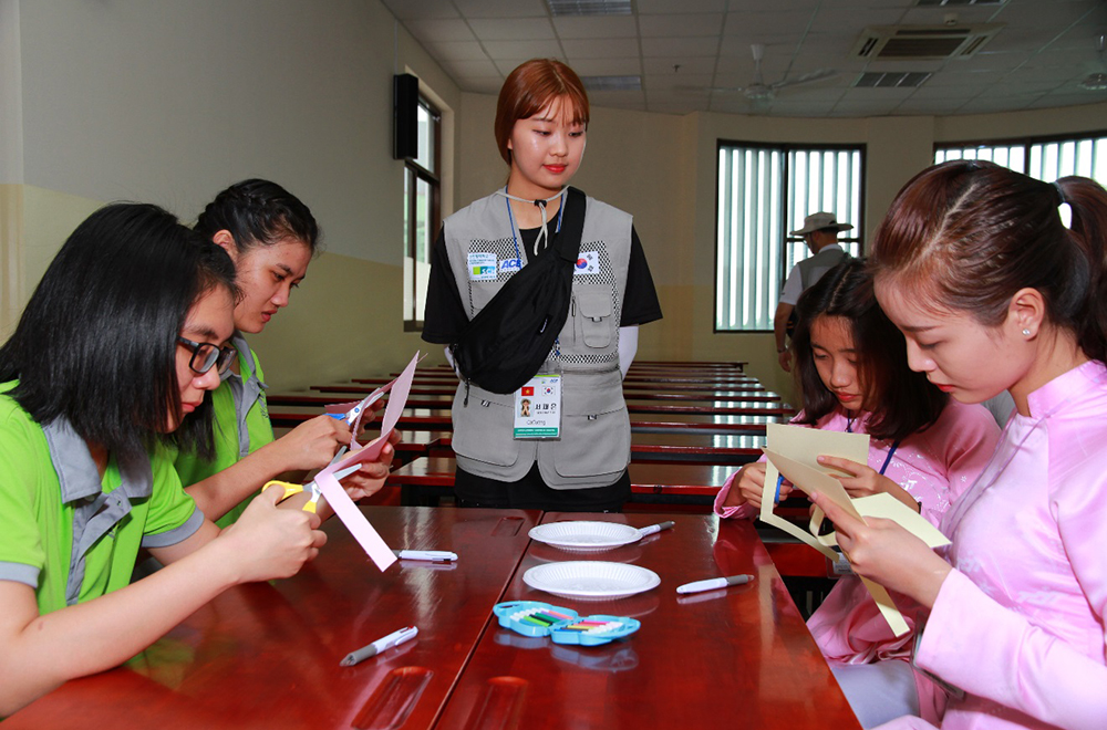 Sinh viên Đại học Soon Chun Hyang (Hàn Quốc) và tuần lễ học tập, giao lưu văn hóa tại Đại học Tôn Đức Thắng